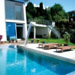 Skimmerpool mit Dusche